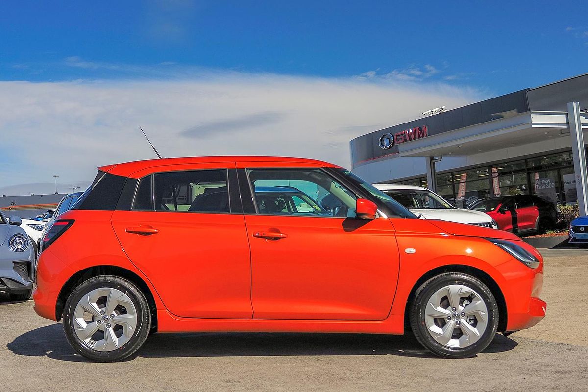 2024 Suzuki Swift Hybrid Plus UZ