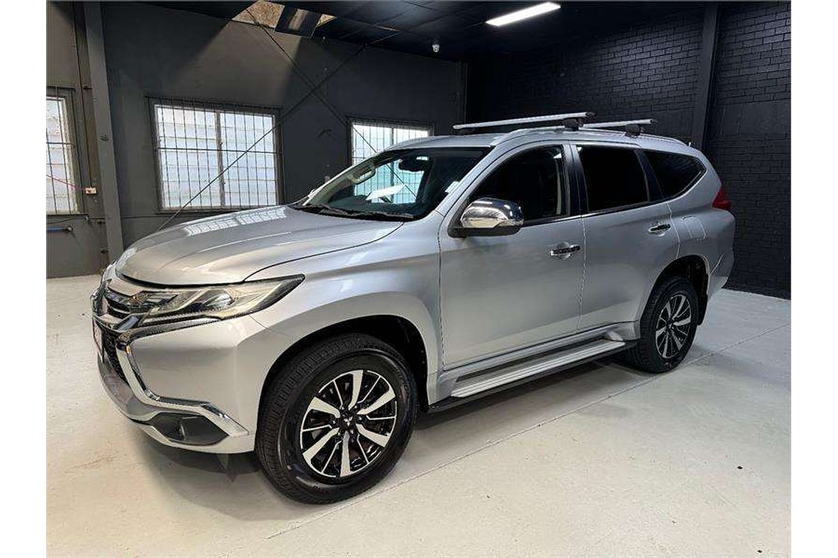 2016 Mitsubishi Pajero GLS NX