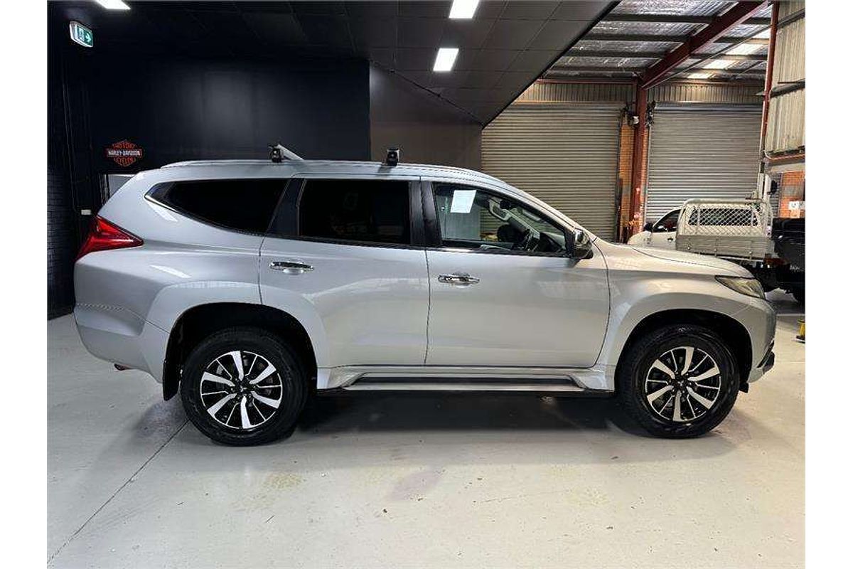 2016 Mitsubishi Pajero GLS NX
