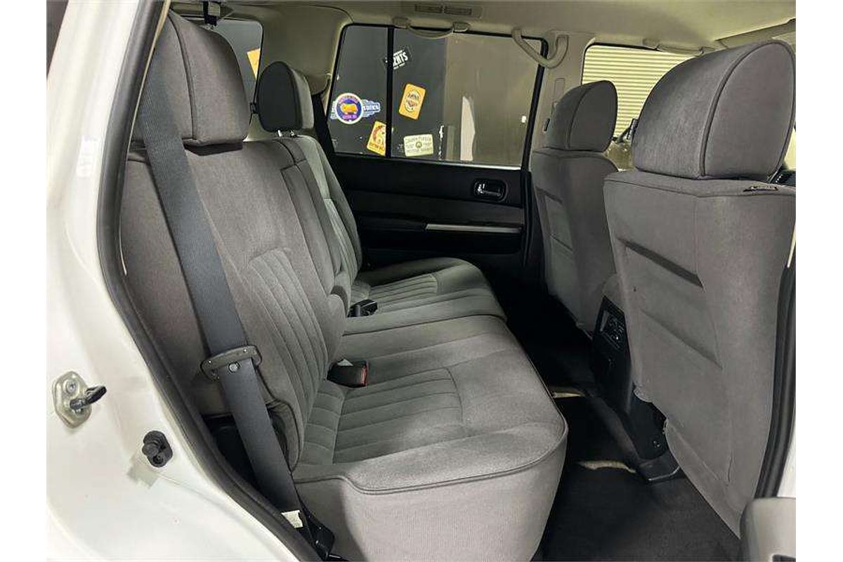 2016 Nissan Patrol ST Y61