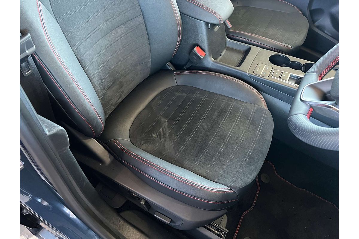 2022 Ford Escape ST-Line PHEV ZH