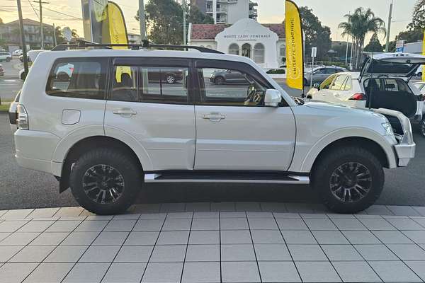 2020 Mitsubishi Pajero GLX NX