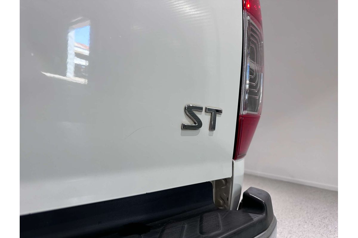 2017 Nissan Navara ST D23 Series 2 4X4