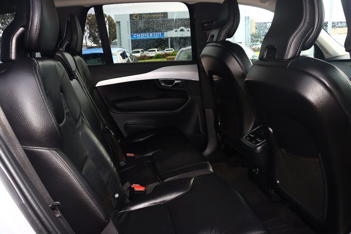 2019 Volvo XC90 D5 Momentum