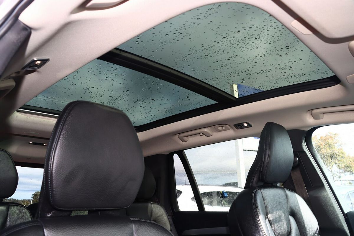 2019 Volvo XC90 D5 Momentum
