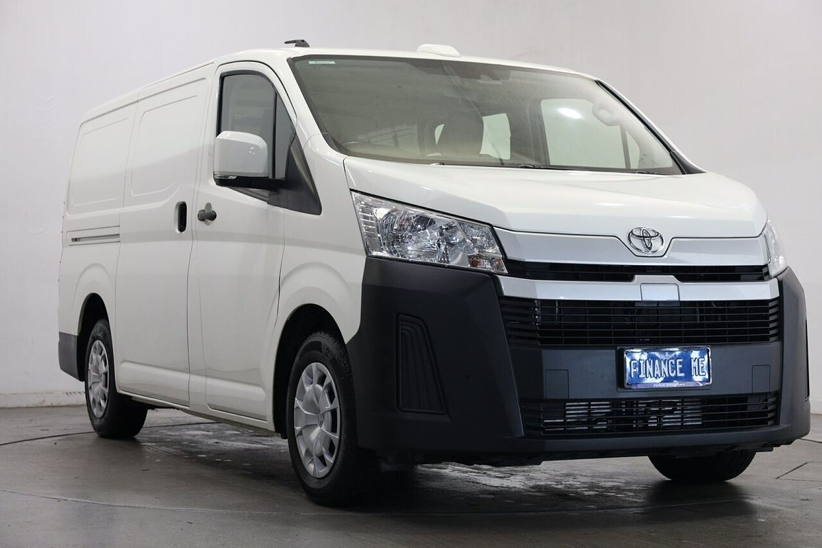 2023 Toyota HiAce LWB GDH300R