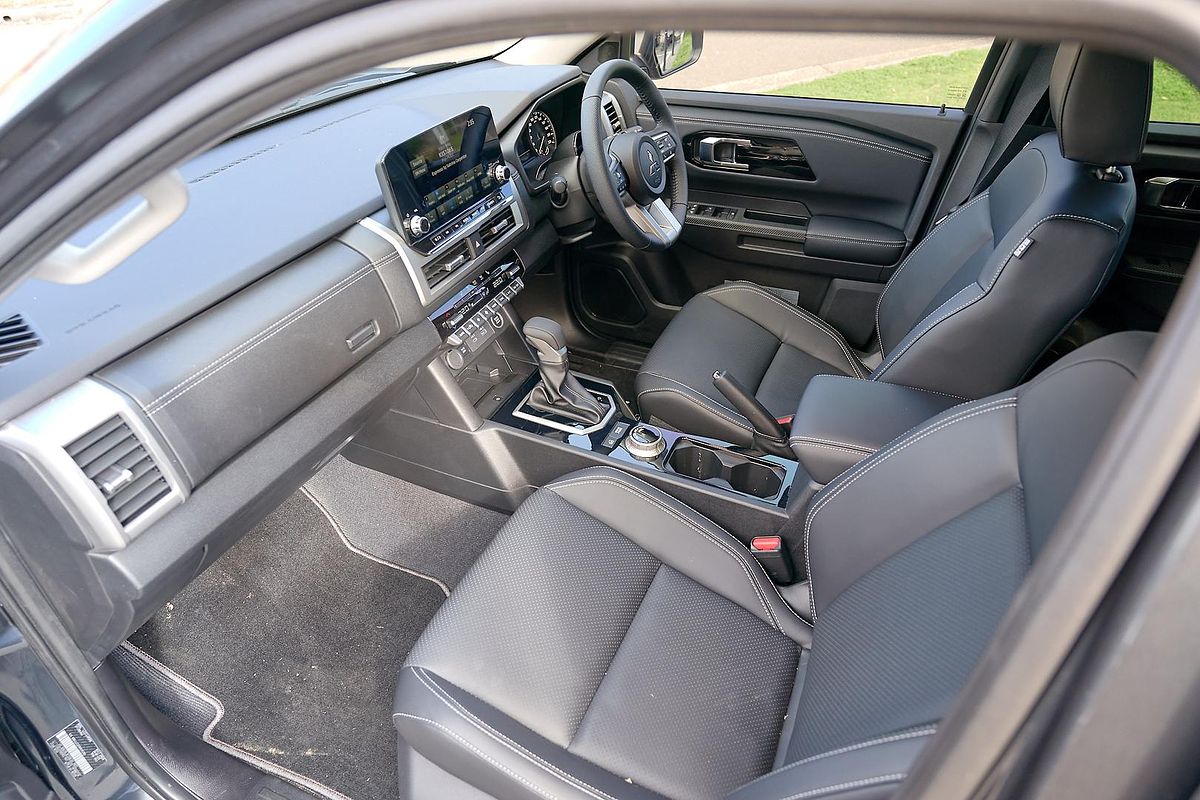 2024 Mitsubishi Triton GLS MV 4X4