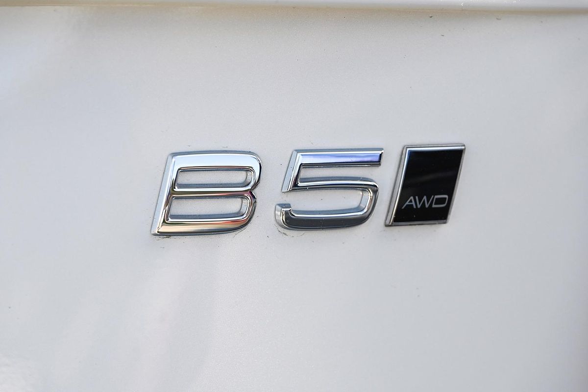 2023 Volvo XC90 Ultimate B5 Bright
