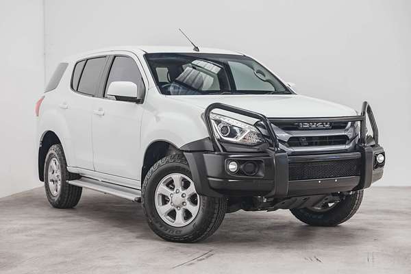 2020 Isuzu MU-X LS-M