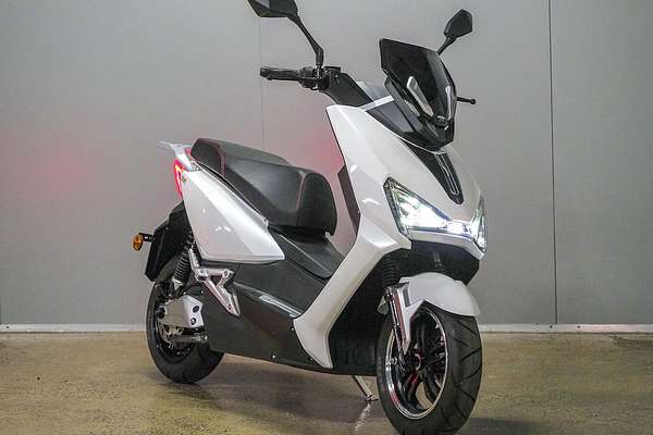 2022 Benzina Zero sport sport