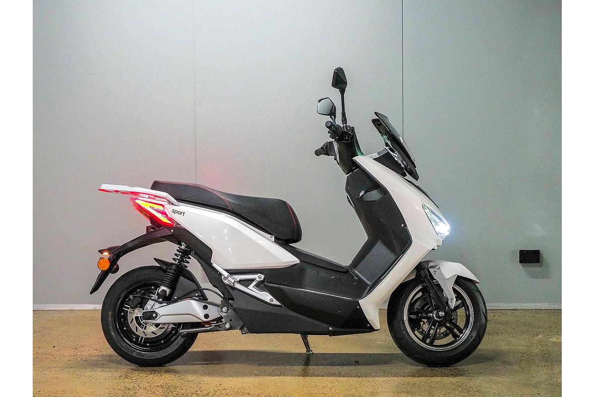 2022 Benzina Zero sport sport