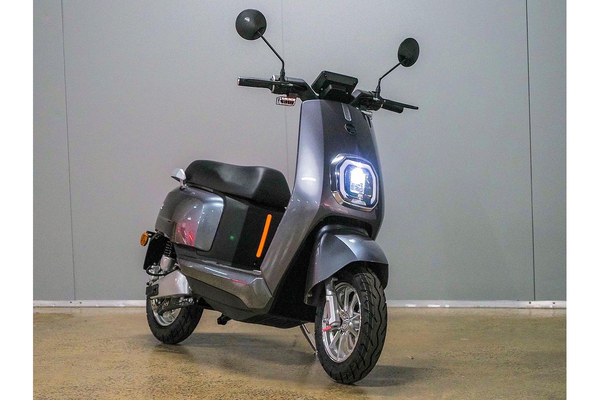 2022 Benzina Zero city city