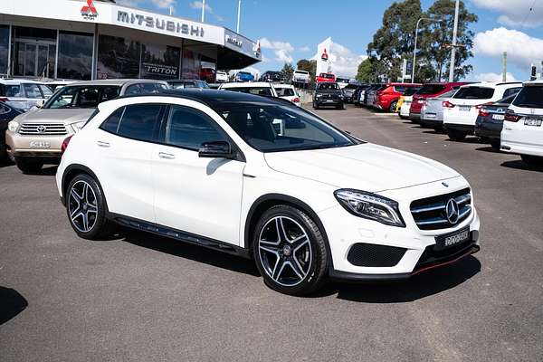 2015 Mercedes Benz GLA-Class GLA250 X156