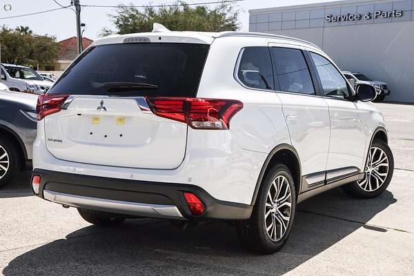 2017 Mitsubishi Outlander LS Safety Pack ZK