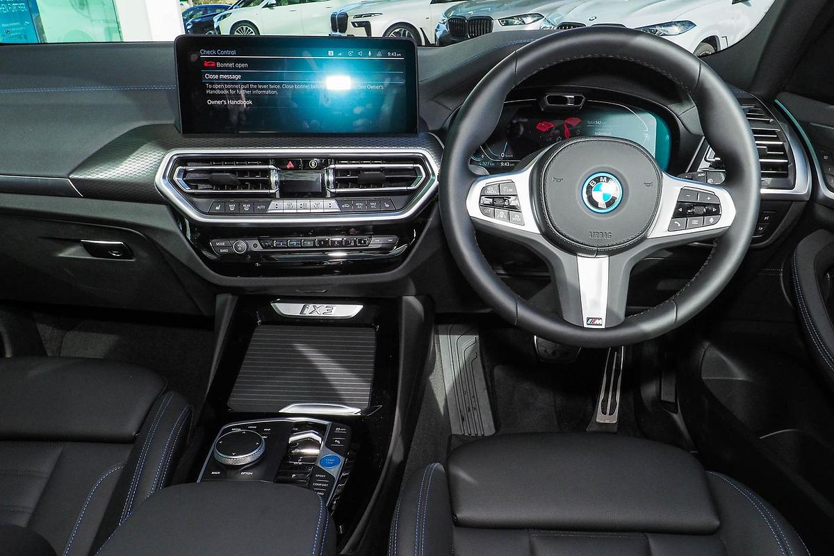 2024 BMW iX3 M Sport G08