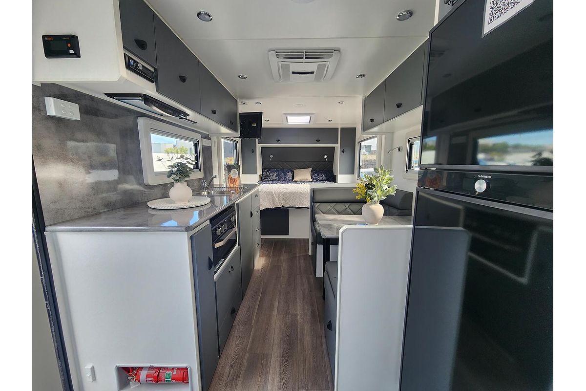 2022 Oz Way Caravans  Xtreme Off Road 19.6