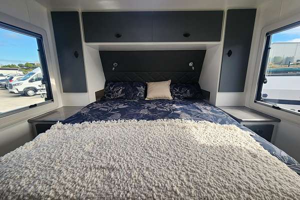 2022 Oz Way Caravans  Xtreme Off Road 19.6