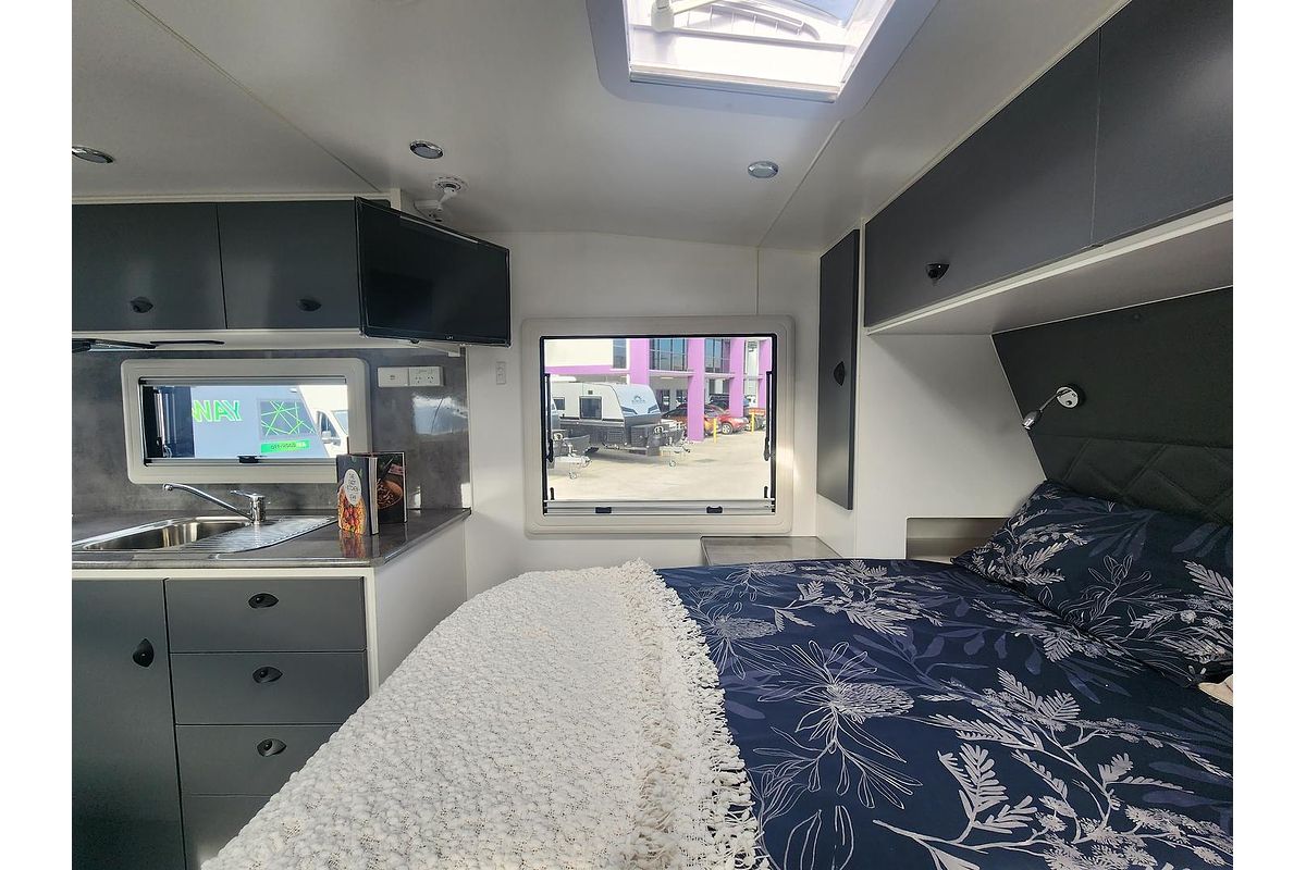2022 Oz Way Caravans  Xtreme Off Road 19.6