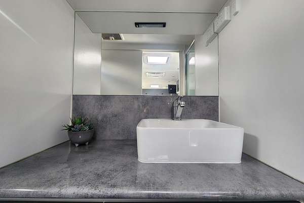 2022 Oz Way Caravans  Xtreme Off Road 19.6
