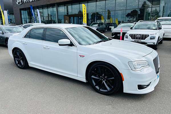 2021 Chrysler 300 SRT Core LX