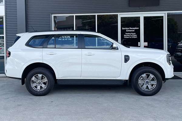 2024 Ford Everest Ambiente