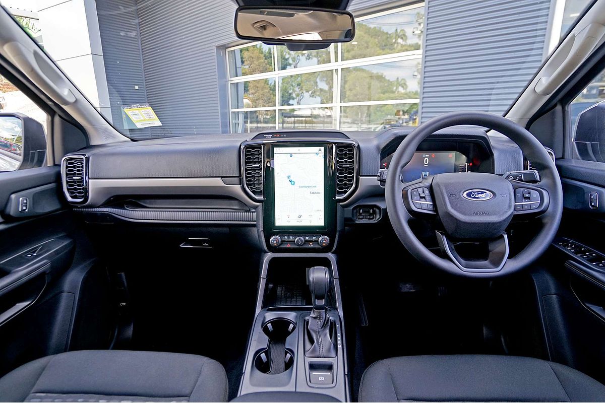 2024 Ford Everest Ambiente