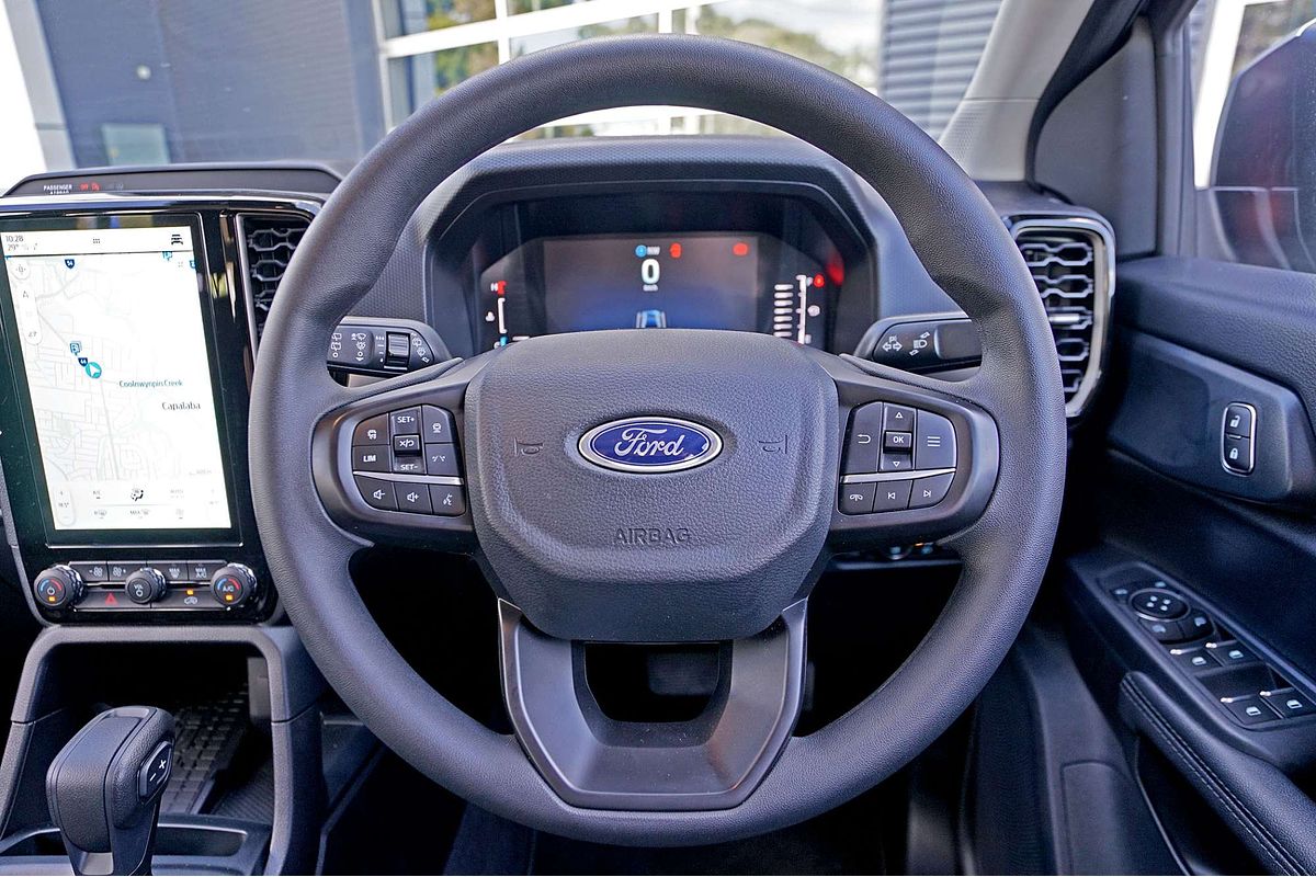 2024 Ford Everest Ambiente
