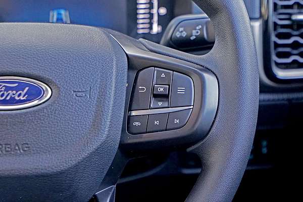 2024 Ford Everest Ambiente