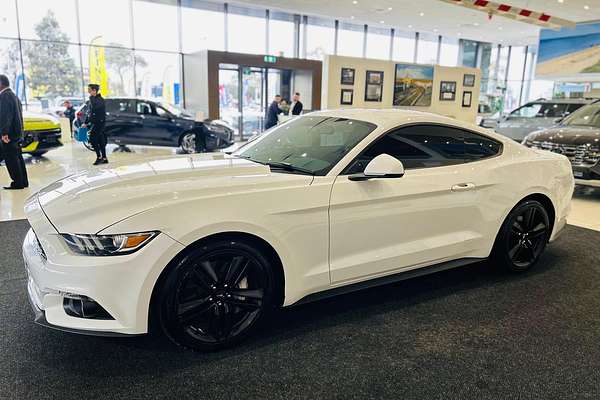 2017 Ford Mustang FM