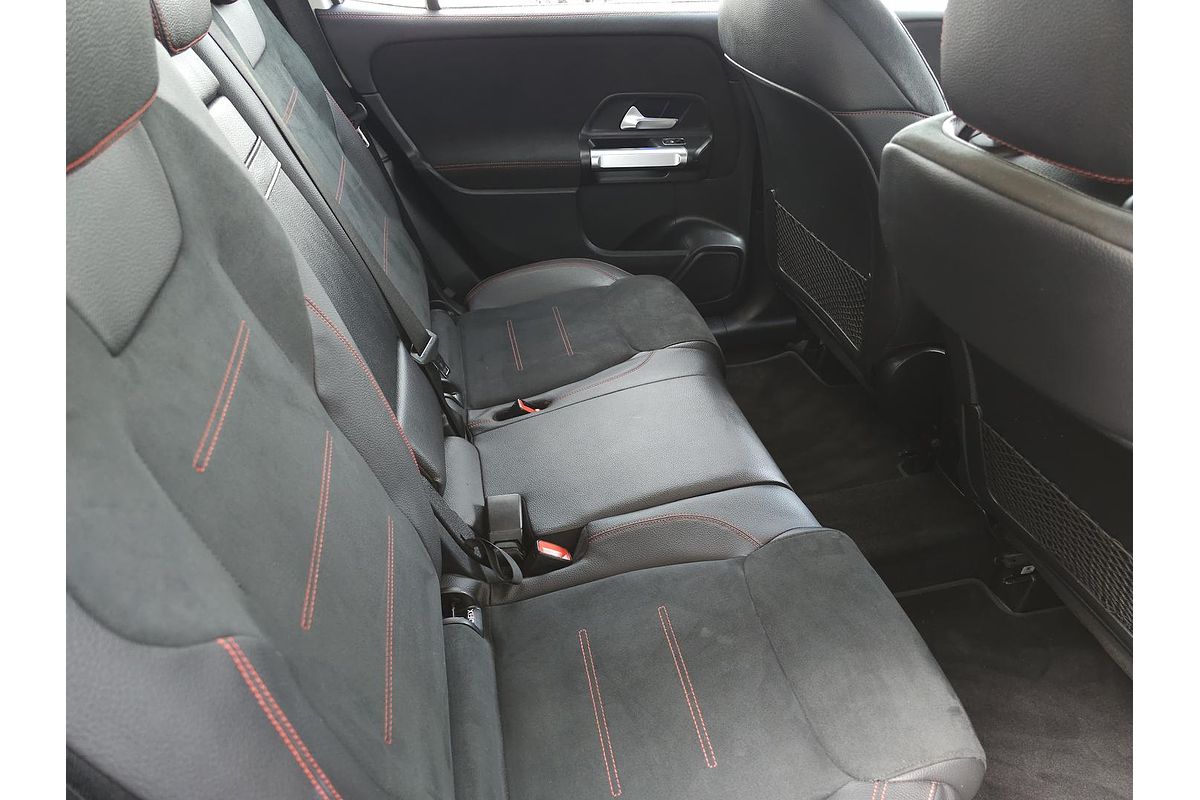 2022 Mercedes-Benz GLB-Class GLB200 X247