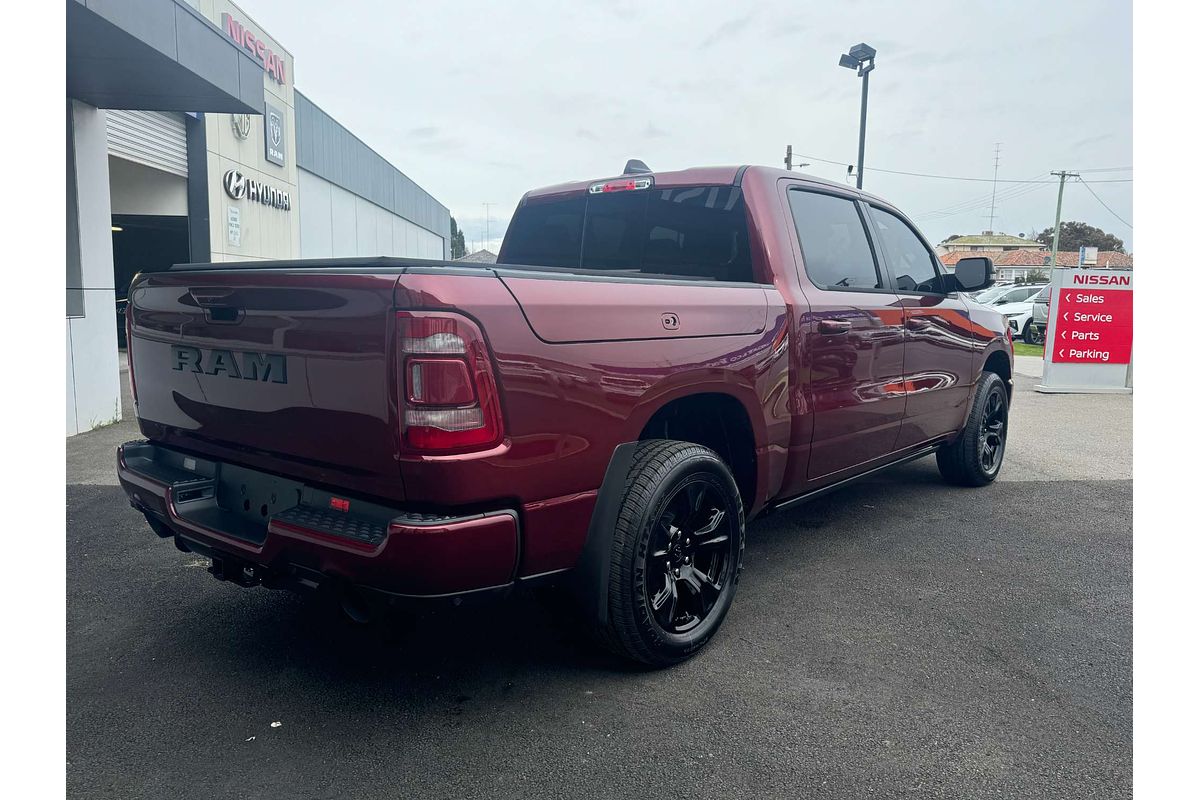 2024 RAM 1500 Laramie Sport RamBox DT 4X4