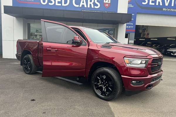 2024 RAM 1500 Laramie Sport RamBox DT 4X4