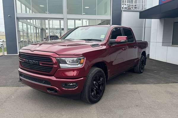 2024 RAM 1500 Laramie Sport RamBox DT 4X4