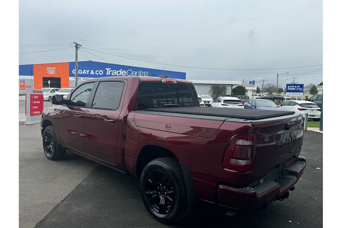 2024 RAM 1500 Laramie Sport RamBox DT 4X4