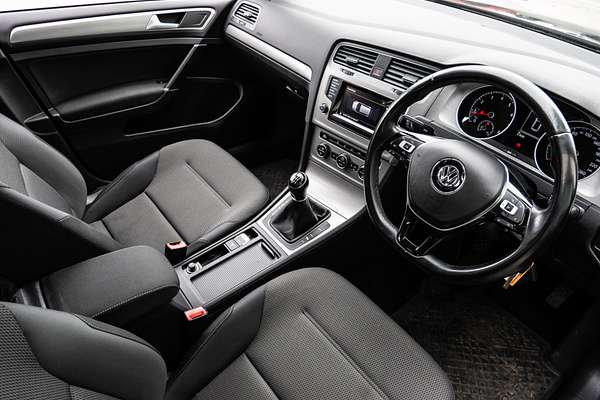 2015 Volkswagen Golf 90TSI Comfortline 7