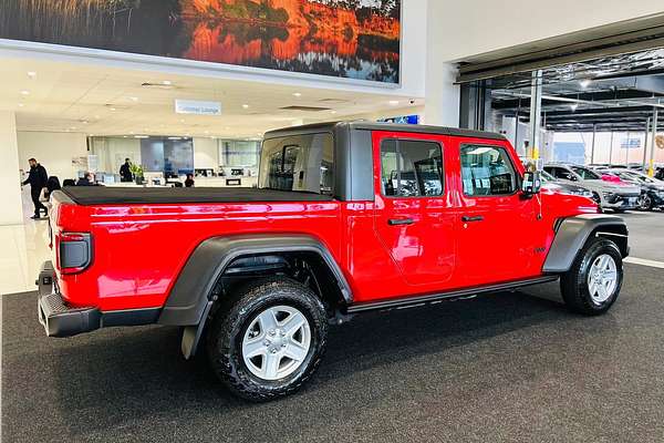 2021 Jeep Gladiator Sport S JT All Wheel Drive