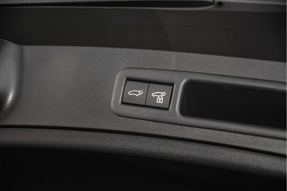 2022 Lexus UX UX200 F Sport MZAA10R