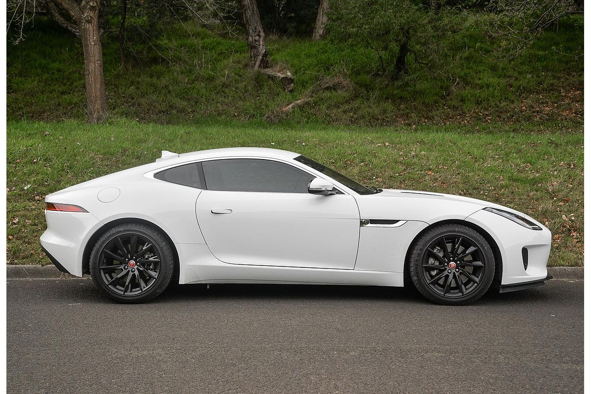 2019 Jaguar F-TYPE 250kW X152