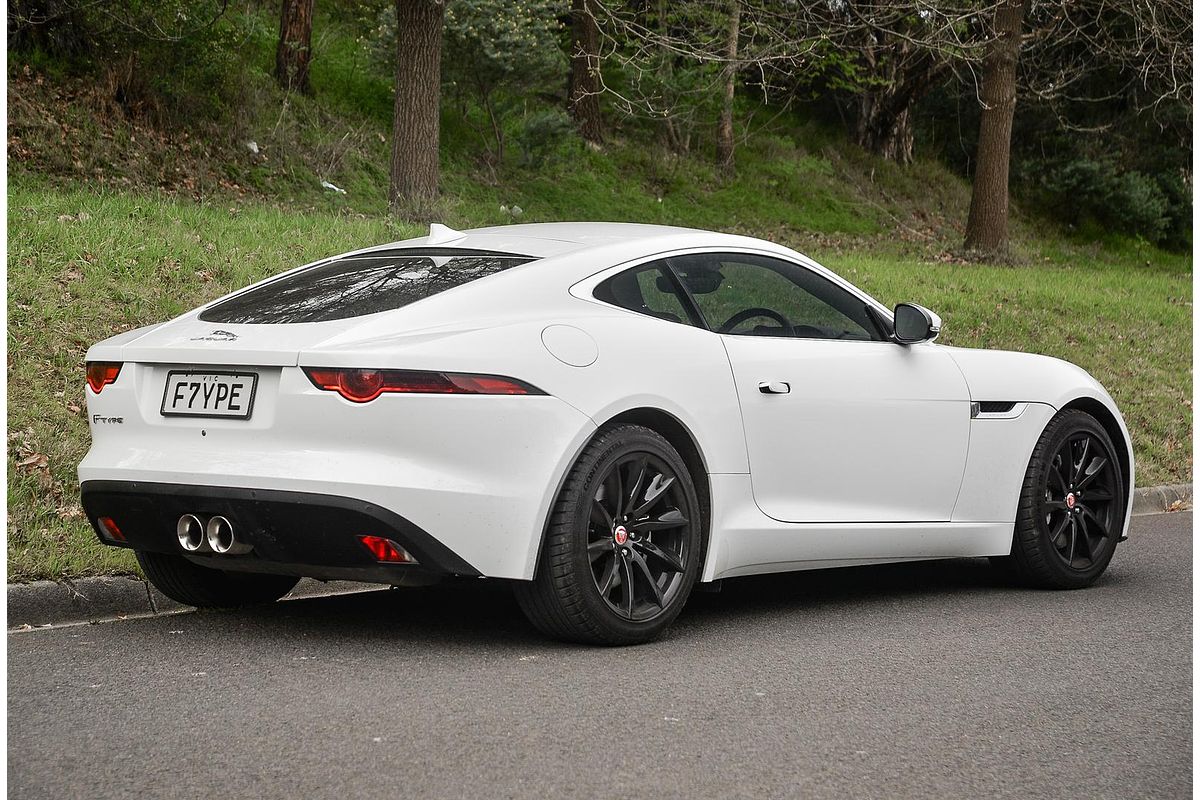 2019 Jaguar F-TYPE 250kW X152