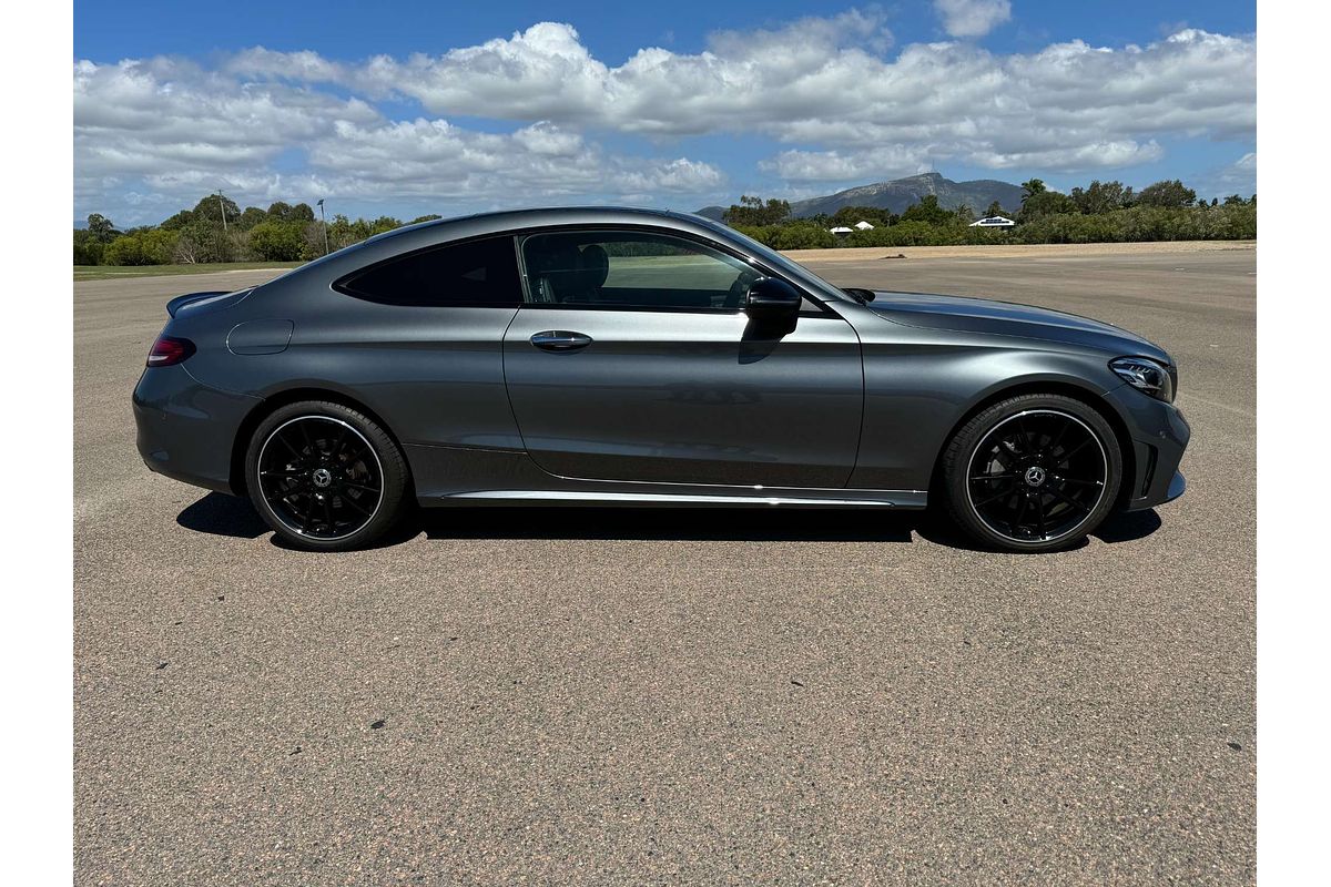 2022 Mercedes Benz C-Class C200 C205