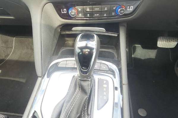 2017 Holden Calais V ZB
