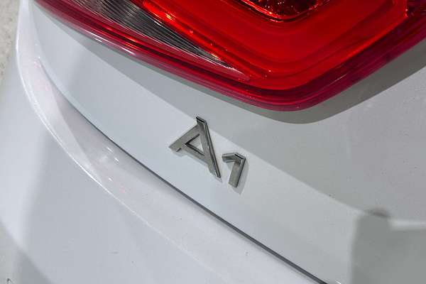 2014 Audi A1 Attraction 8X