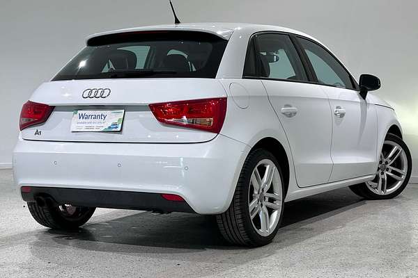 2014 Audi A1 Attraction 8X