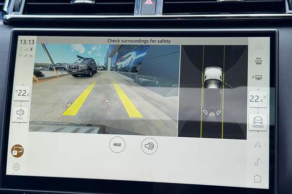 2023 Land Rover Range Rover Velar P250 Dynamic SE L560