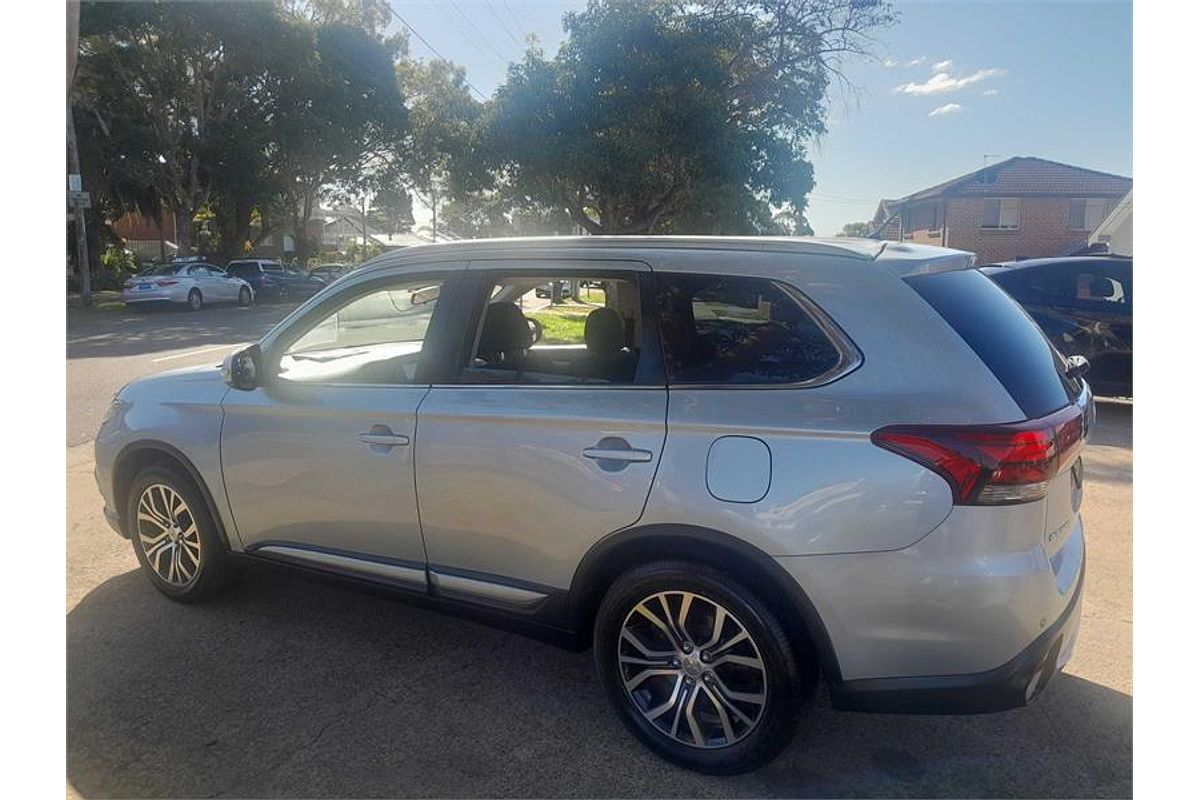 2015 Mitsubishi Outlander LS ZK