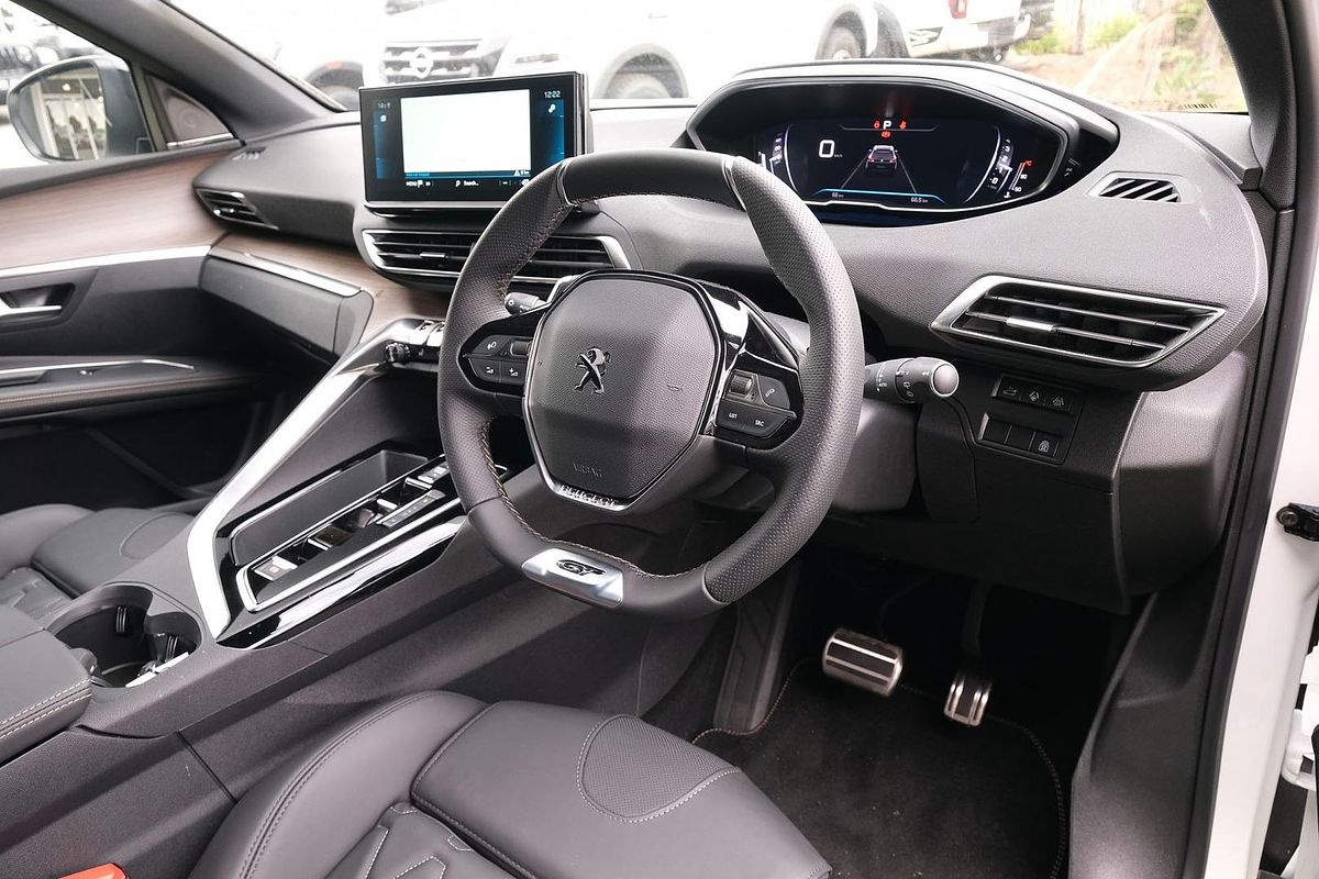 2023 Peugeot 5008 GT Sport P87