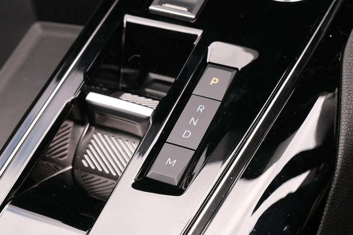 2023 Peugeot 5008 GT Sport P87