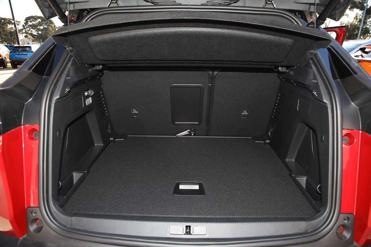 2023 Peugeot 3008 Allure P84