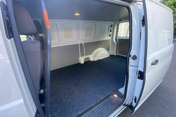 2017 Volkswagen Transporter TDI340 LWB DSG T6 MY17