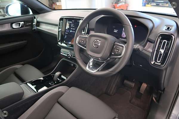 2023 Volvo C40 Recharge Twin